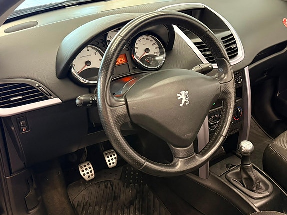 Peugeot 207 CC 8 of 15
