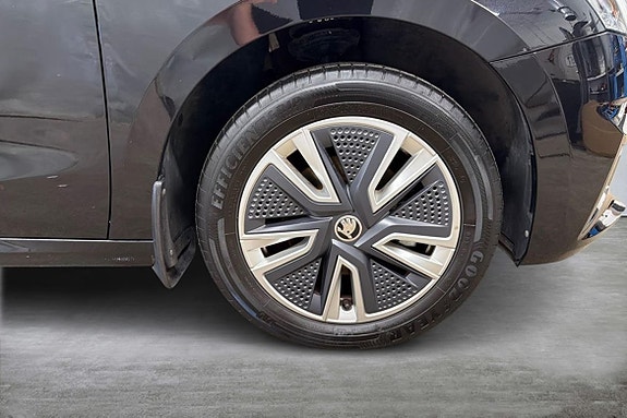 Skoda Fabia 15 of 15
