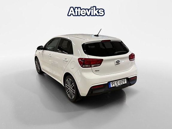 Kia Rio 5 of 5