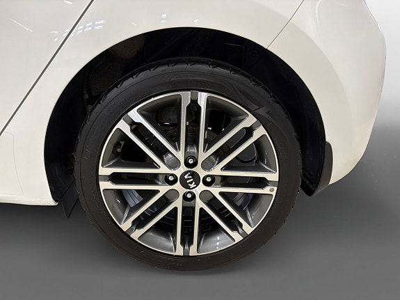 Kia Rio 14 of 19