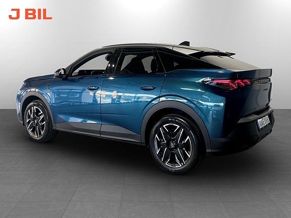 Peugeot 3008 3 of 5