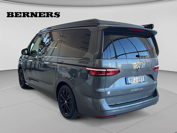 Volkswagen California 3 of 5