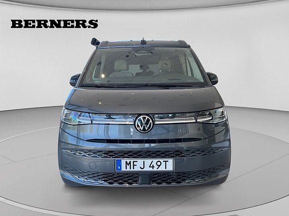 Volkswagen California 8 of 21