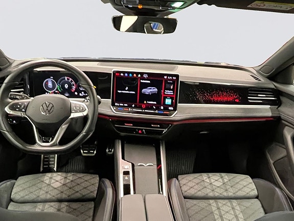 Volkswagen Passat 9 of 21