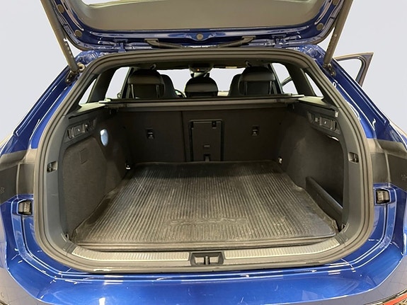 Volkswagen Passat 15 of 21