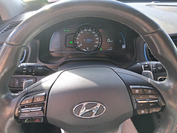 Hyundai IONIQ 9 of 30