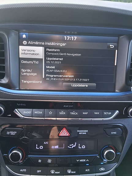 Hyundai IONIQ 11 of 30