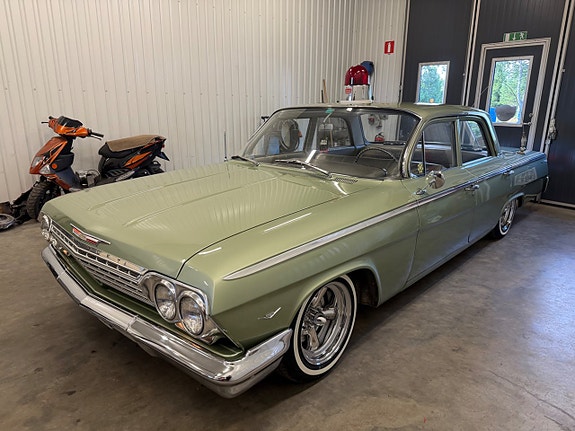 Chevrolet Bel Air 3 of 5