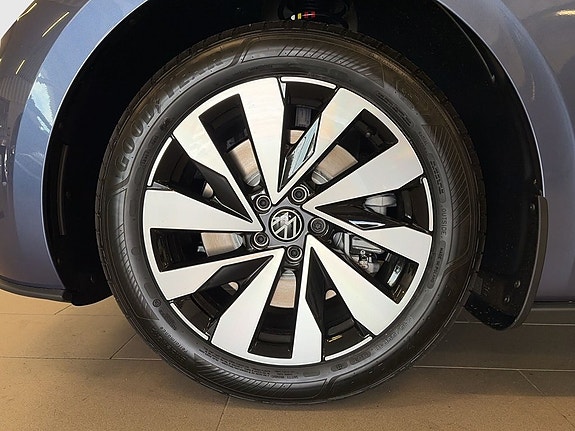 Volkswagen ID.3 Neo 8 of 12