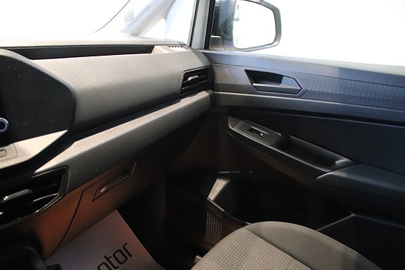 Volkswagen Caddy Maxi 13 of 18