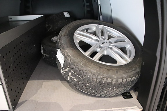 Volkswagen Caddy Maxi 7 of 18