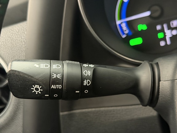 Toyota Auris 15 of 30