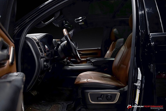 Dodge RAM 1500 13 of 30
