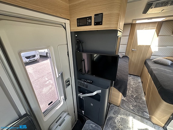 Adria Coral 670 SLT * Hydrauliska * AC * Inverter * Solcell 21 of 21
