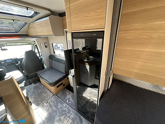 Adria Coral 670 SLT * Hydrauliska * AC * Inverter * Solcell 17 of 21