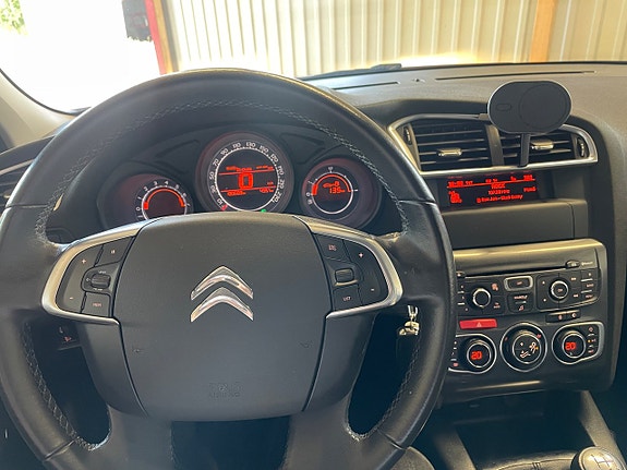 Citroen C4 10 of 14