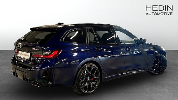 BMW M340i 2 of 9