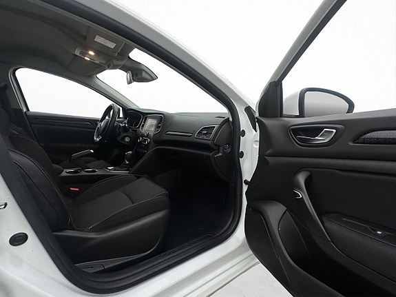 Renault Megane 24 of 30