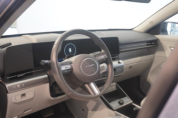 Hyundai Kona 2 of 5