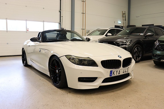 BMW Z4 2 of 5