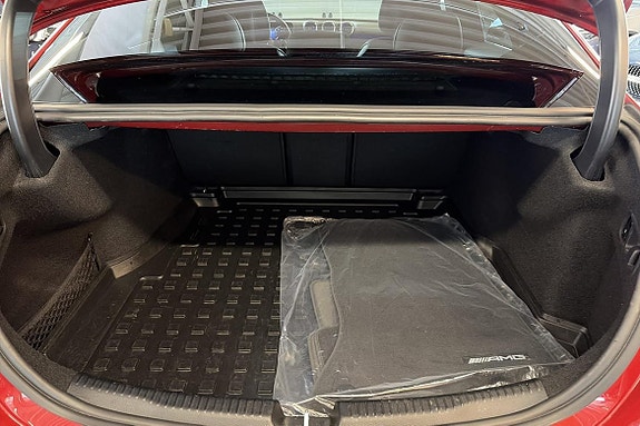 Mercedes-Benz C300 22 of 23