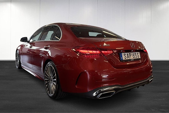 Mercedes-Benz CLA180 d 4 of 5