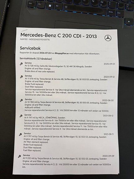 Mercedes-Benz C200 12 of 13