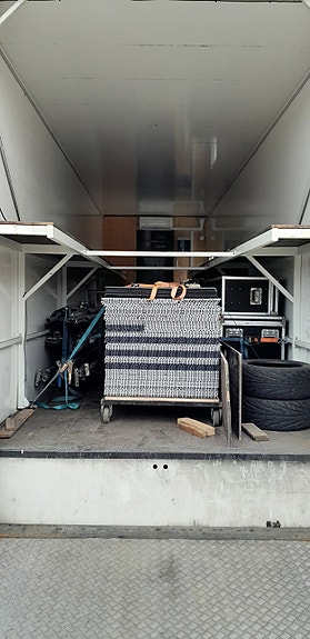 Närko Racetrailer med dubbla lastplan samt bodel 6 of 9