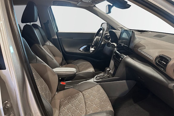 Toyota Yaris Cross 7 of 12