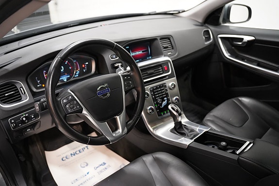Volvo V60 5 of 5