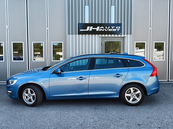 Volvo V60 10 of 29