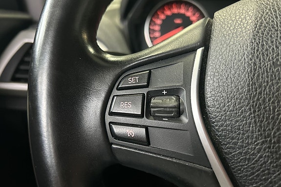 BMW 118d 24 of 30