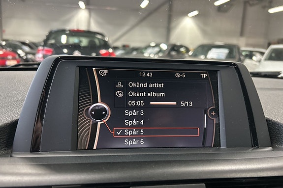 BMW 118d 14 of 30
