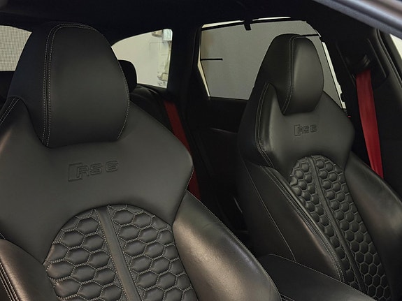 Audi RS6 7 of 26