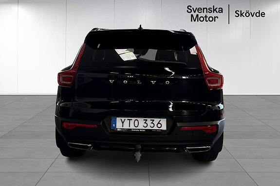 Volvo XC40 5 of 5