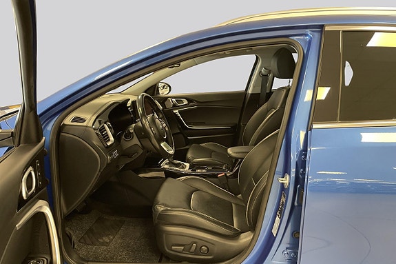Kia XCeed 8 of 14