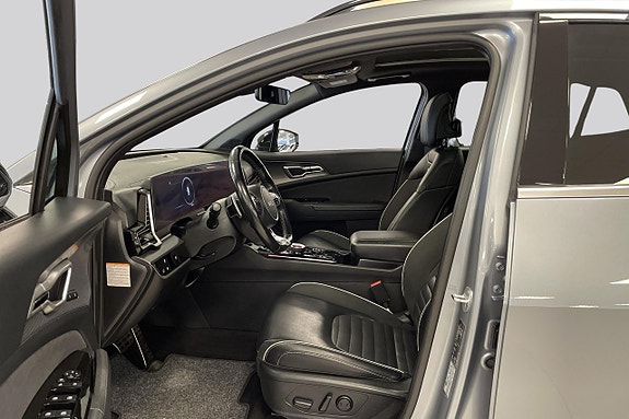 Kia Sportage 8 of 14