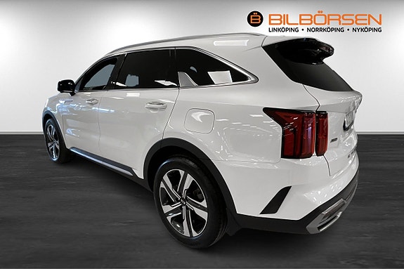 Kia Sorento 6 of 14