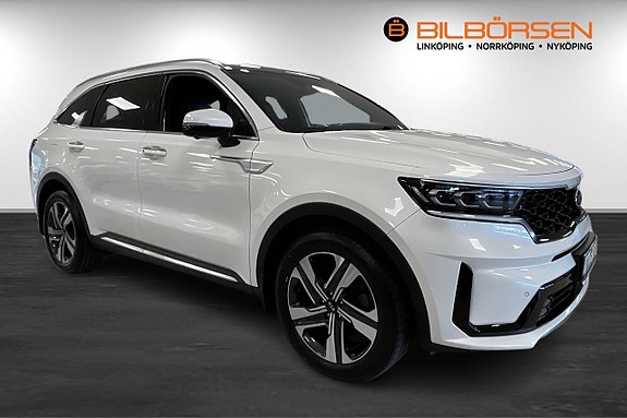 Kia Sorento 3 of 14