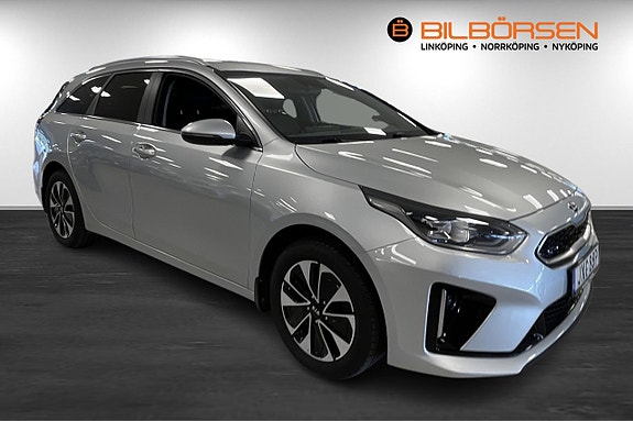 Kia Ceed 3 of 5