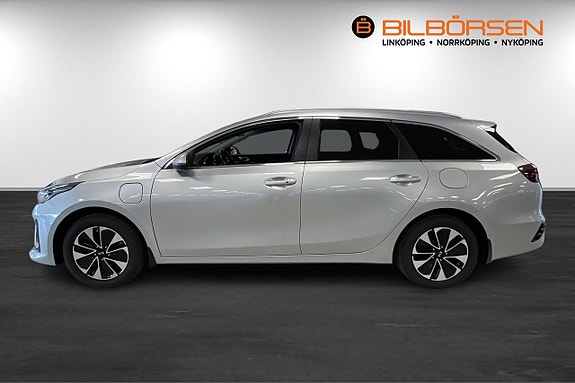 Kia Ceed 4 of 5