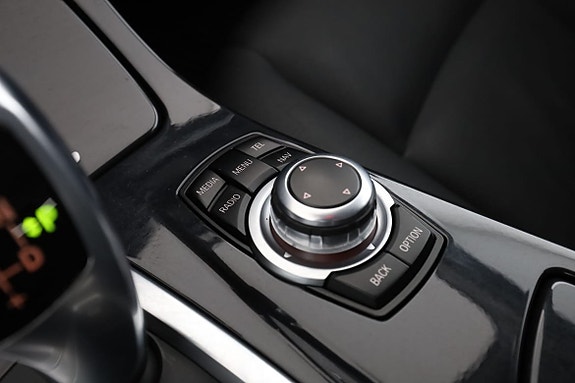 BMW 520d 27 of 30