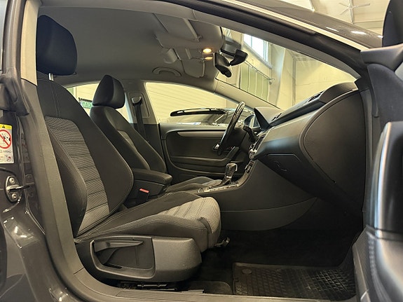 Volkswagen CC 9 of 23