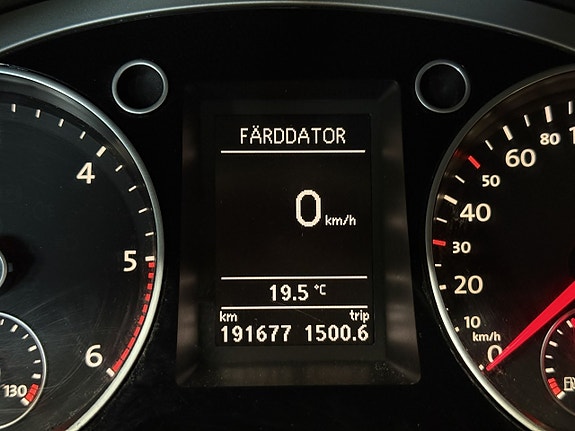 Volkswagen CC 14 of 23