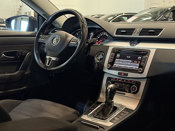 Volkswagen CC 11 of 23