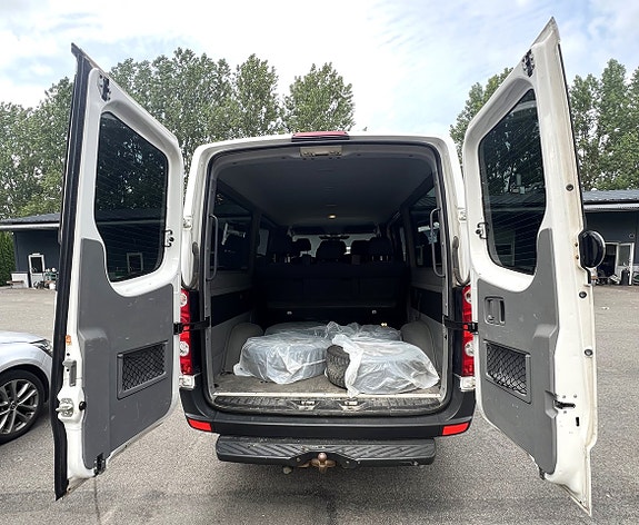 Volkswagen Crafter 13 of 20
