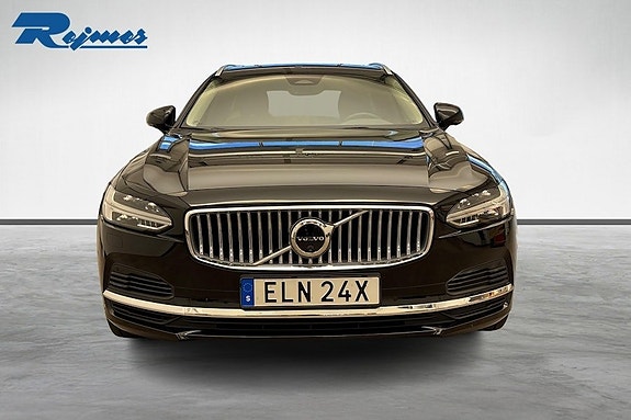 Volvo V90 4 of 5