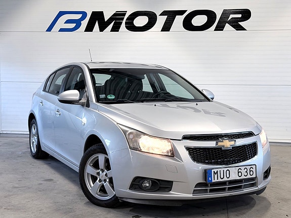 Chevrolet Cruze 6 of 16