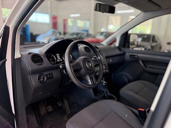 Volkswagen Caddy 7 of 16