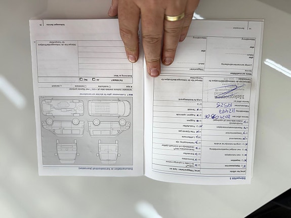 Volkswagen Caddy 14 of 16
